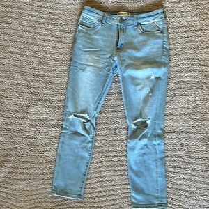 Super skinny ankle mid rise jeans. Abercrombie